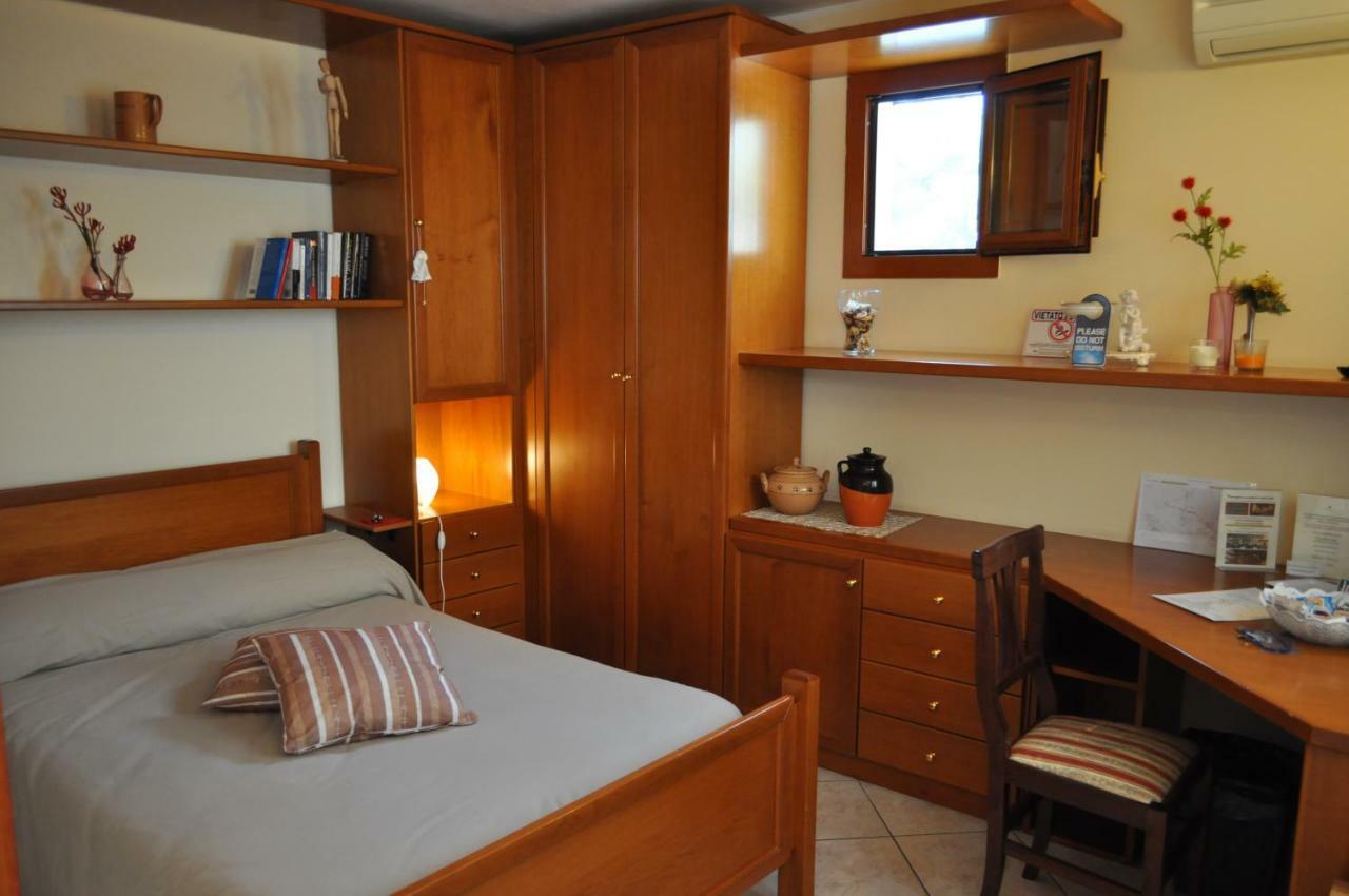 7 Contrade Bed & Breakfast Taranto Ngoại thất bức ảnh